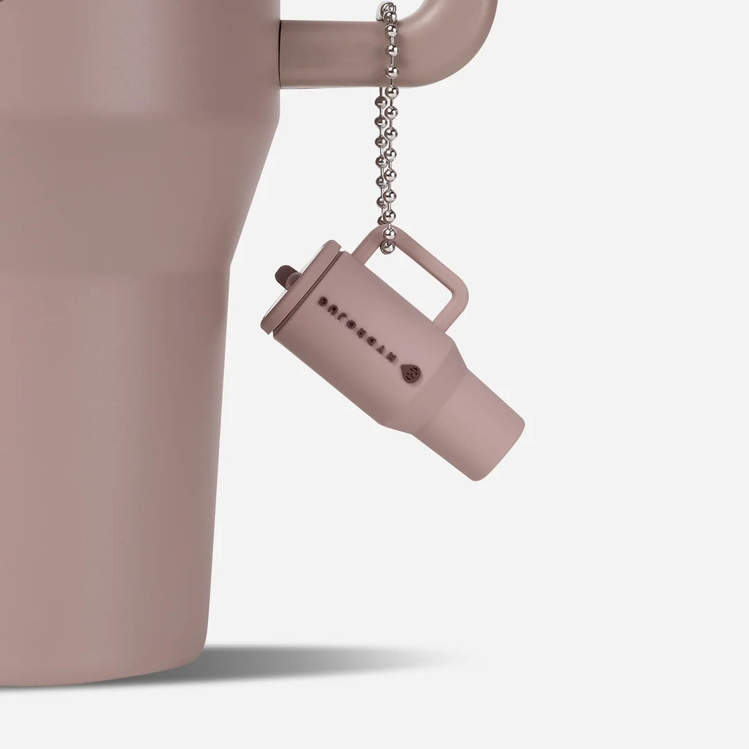 traveler-keychain-r0 Web-TravelerKeychainPhotos-Mauve2.webp